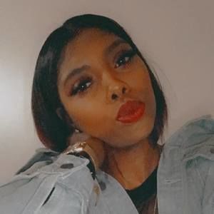 Meet your Posher, Nesha